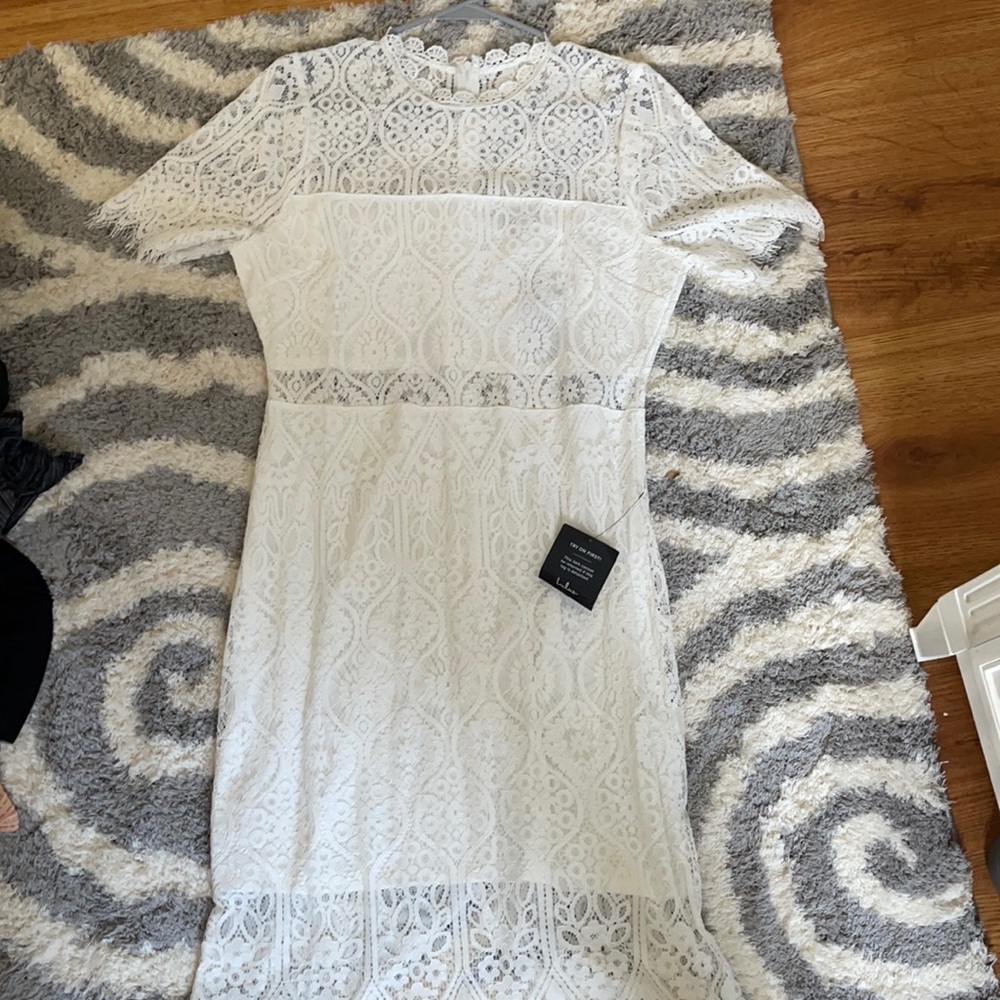 XL fits like a large never worn